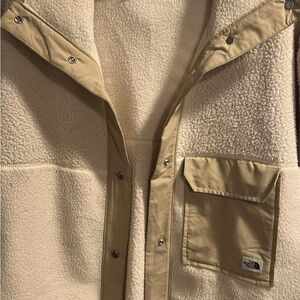 The North Face Men's Cream and Tan Fleece Jacket